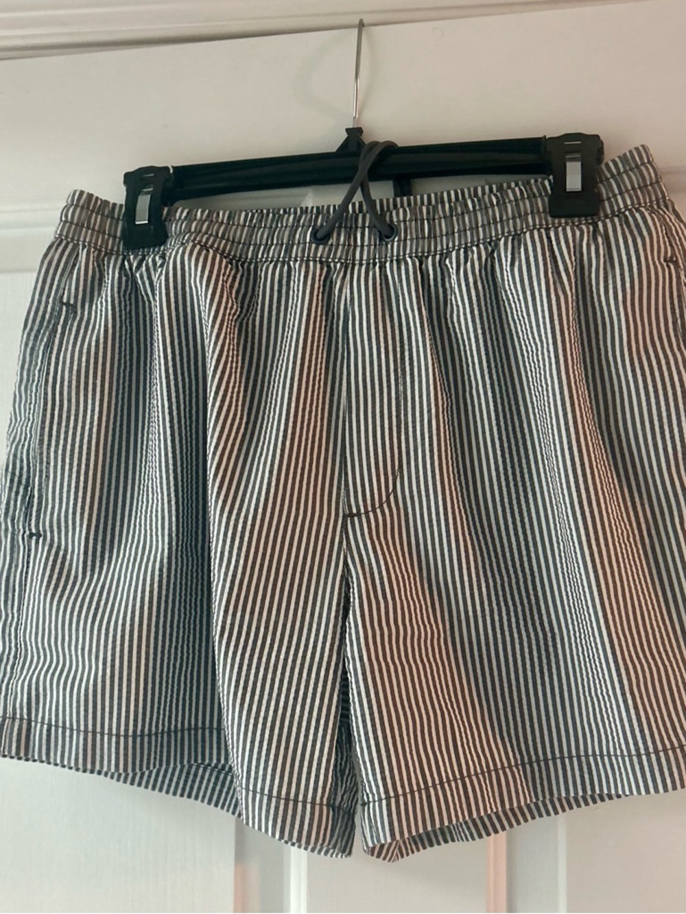 Zara Mens Seersucker Blue & White Pinstripe Swim Shorts